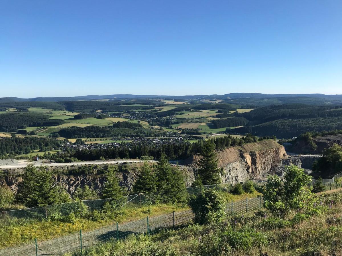 Aktiv-Ferienwohnung "Snow & Bike"- Zentral Zwischen Winterberg Und Willingen Eksteriør billede